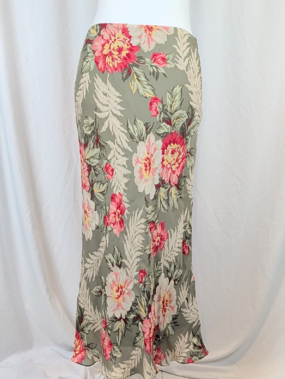 JONES NEW YORK SIGNATURE 100% Silk Floral Midi Skirt Size 6P